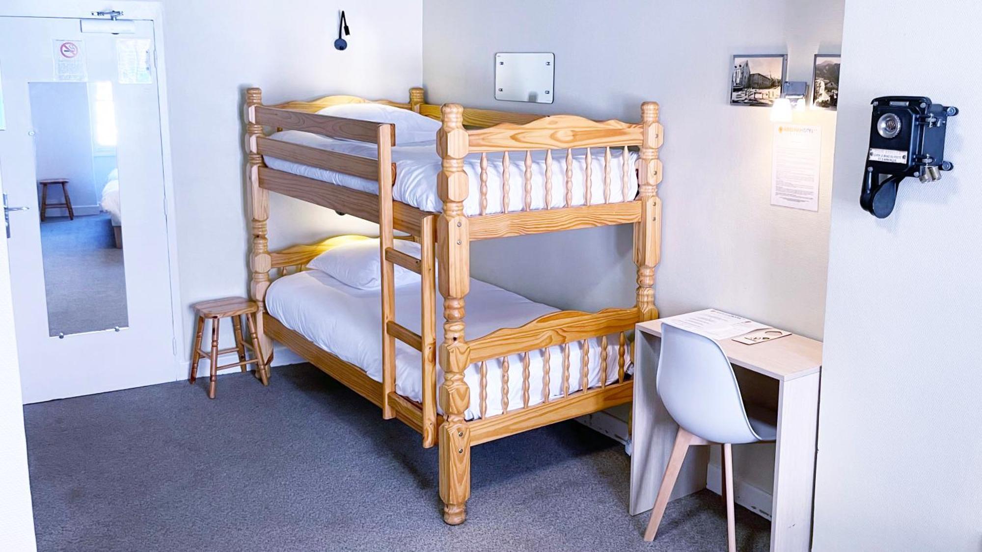 Abelha Hotel Le France Брив ла Гайард Екстериор снимка